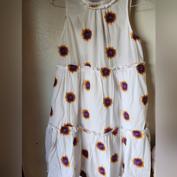 0039 Italy Dress - Picture 2 of 7